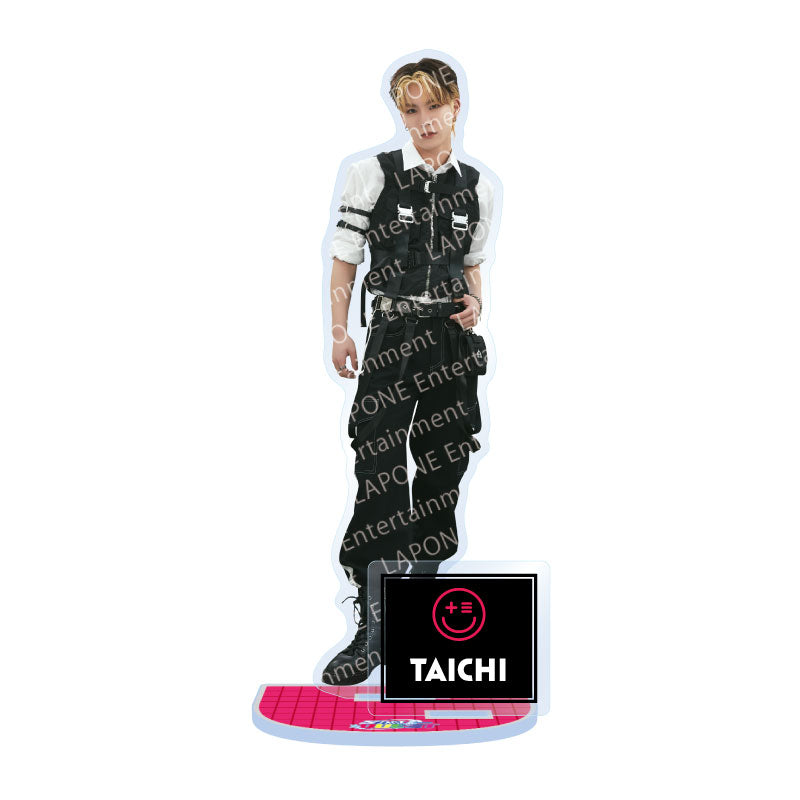Acrylic stand (Taichi Taniguchi)
