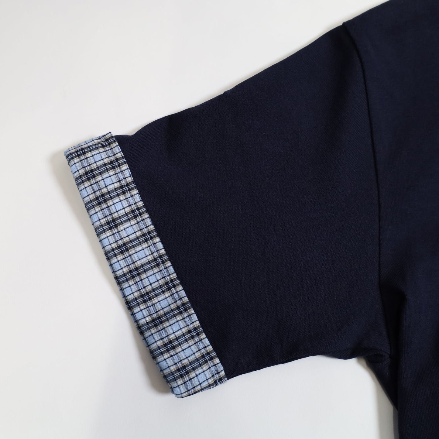 襟付きレイヤードＴシャツ