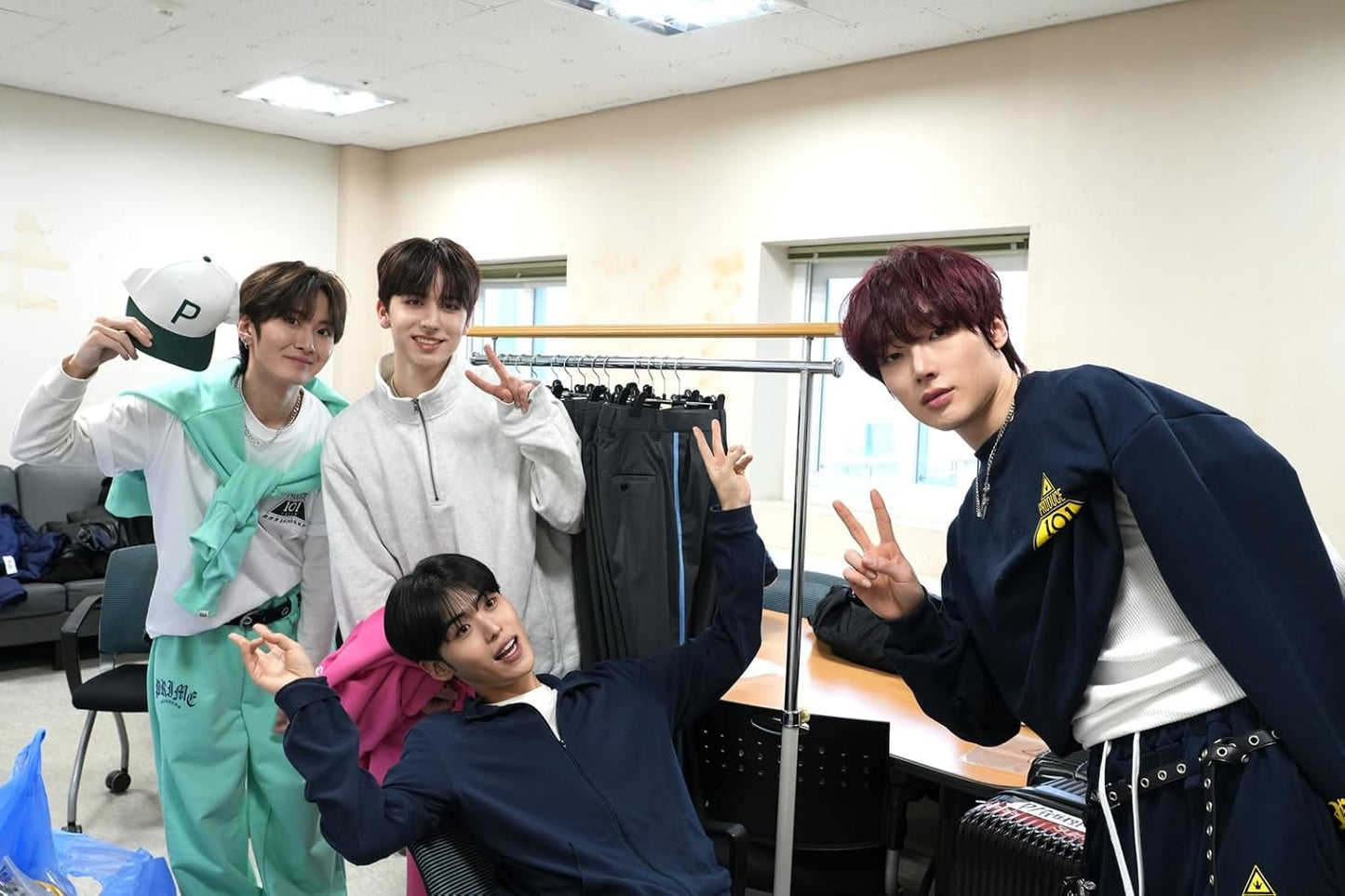 PRODUCE 101 JAPAN 新世界 FAN BOOK